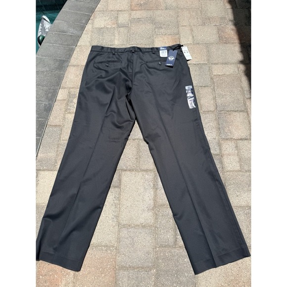 Dockers Other - Dockers Men's Straight Fit Pants 40x32 Black Flex Comfort Waist MSRP $60 NWT